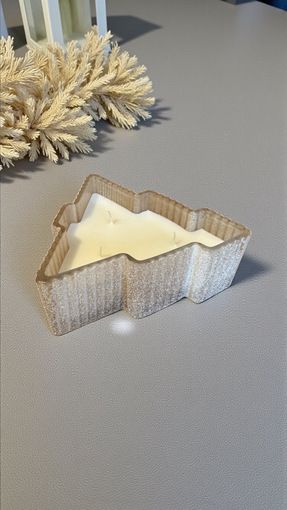 Lagazuoi gold Christmas tree ceramic pot candle — photo 11
